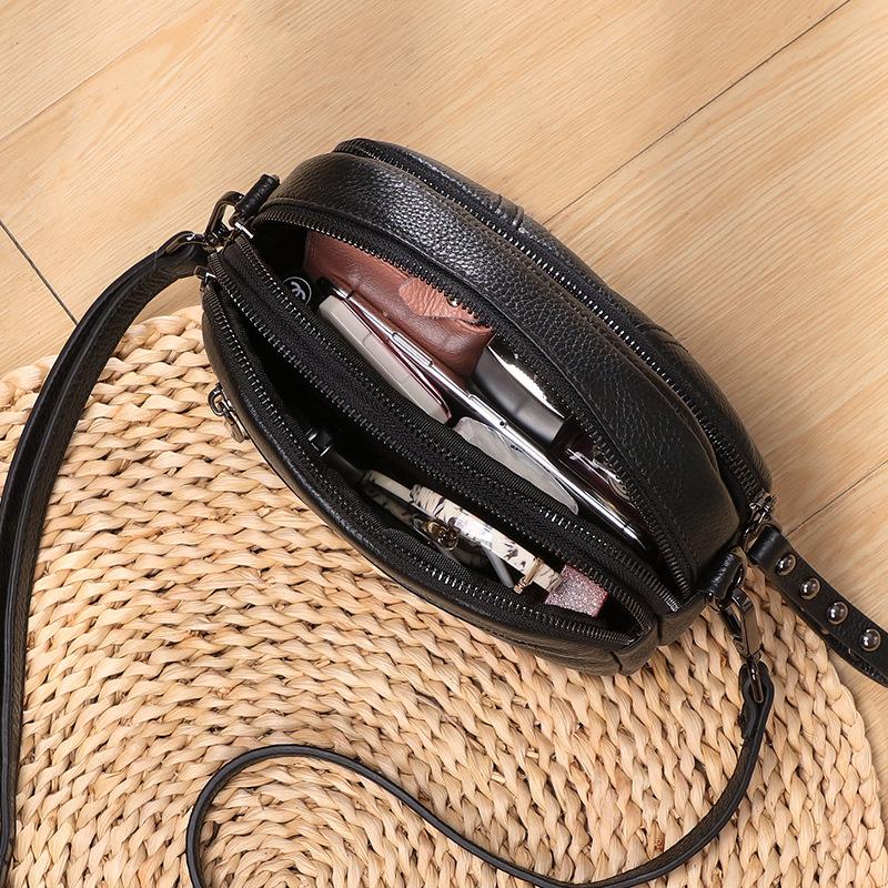2025 Autumn Winter New Fashion Women's Bag Crossbody Bag Wholesale Trendy Genuine Leather Small Bag Versatile Niche Shoulder Bag