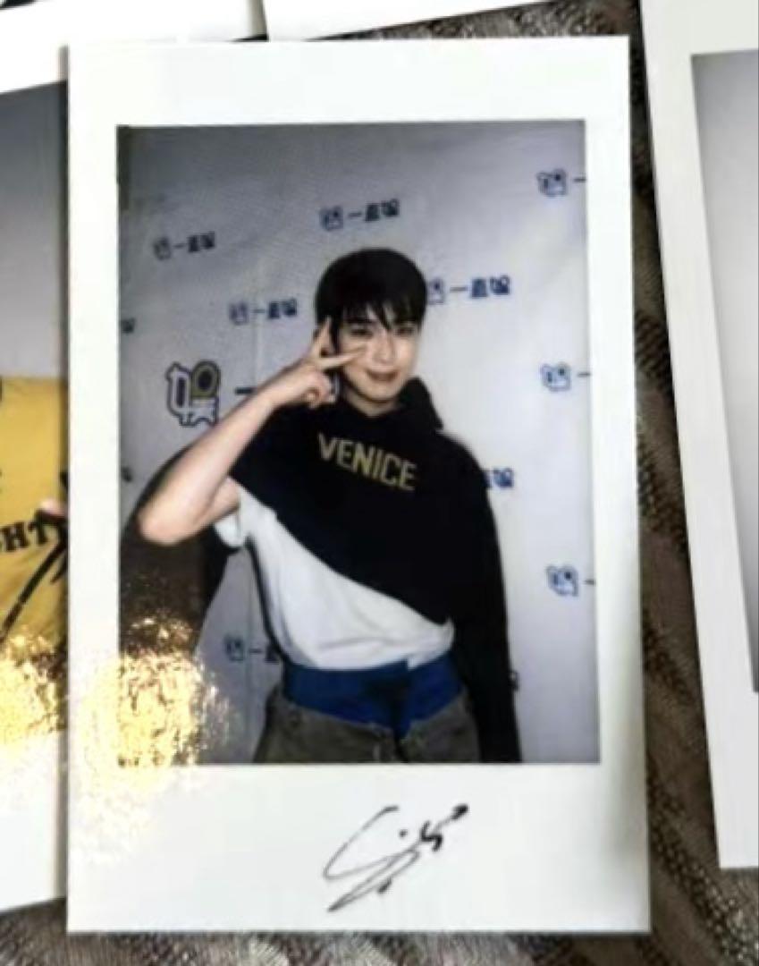 

[USED] ENHYPEN Sunwoo UNLEASH Aoshima Winner Limited Edition Instax Trading Card