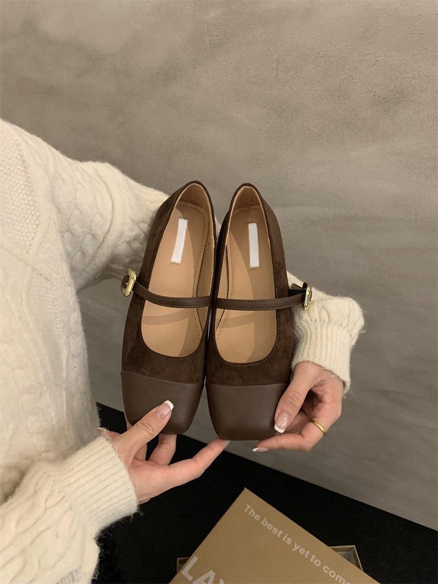 

Французские черные туфли Мэри Джейн весна и осень 2024 новые с юбкой одинарные туфли с неглубоким ртом слово на плоской подошве женские туфли 40 темно-коричневого