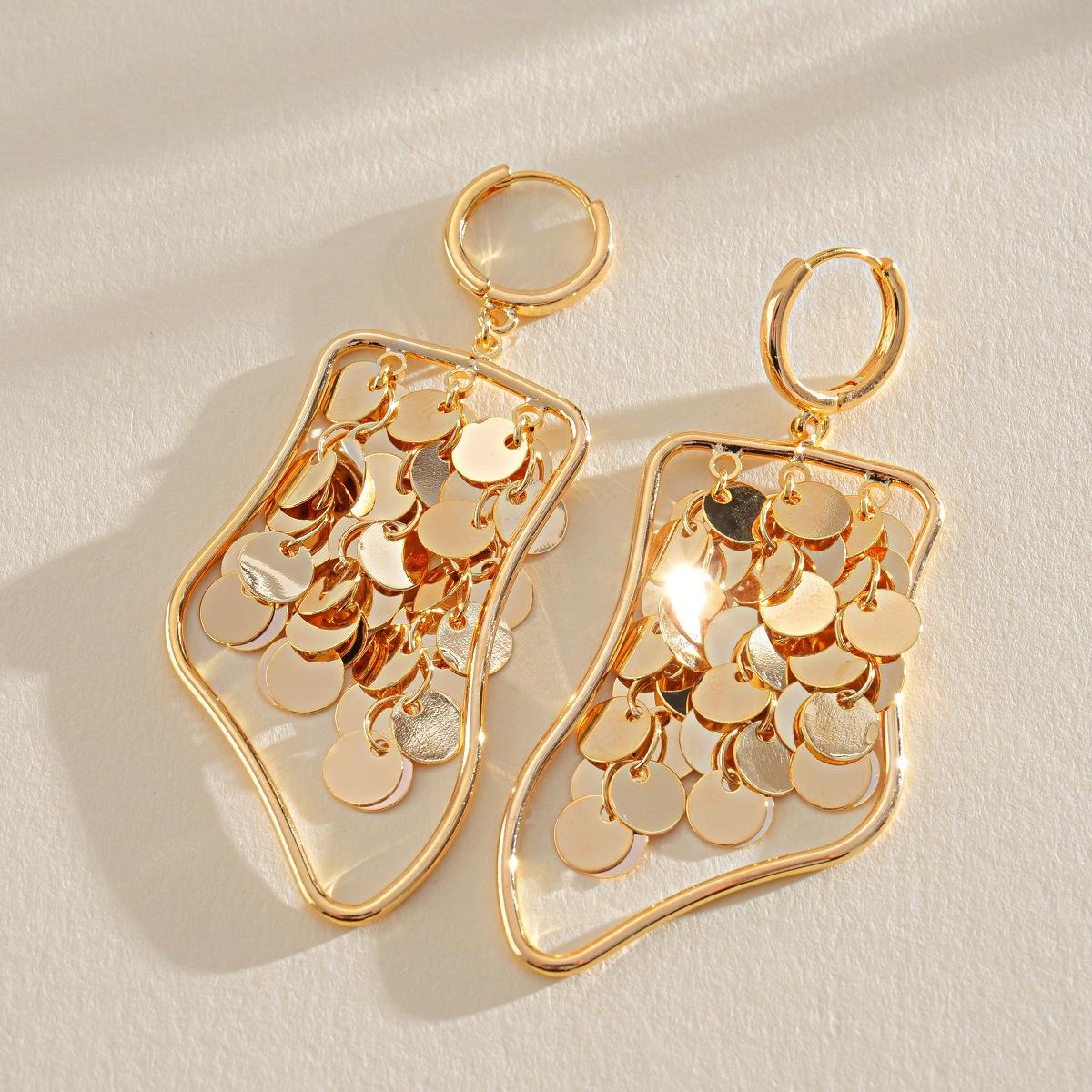

DIGADAGU Alloy Line Sequins Geometric Dangle Earrings New Simple Classic Earrings Women s Party Zircon Accessories золотистий