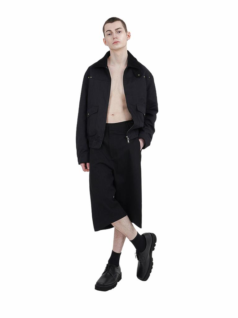 Chaenseseunoi Side Pleat Wide Fit Bermuda Pants Black/M251Pt05Bk