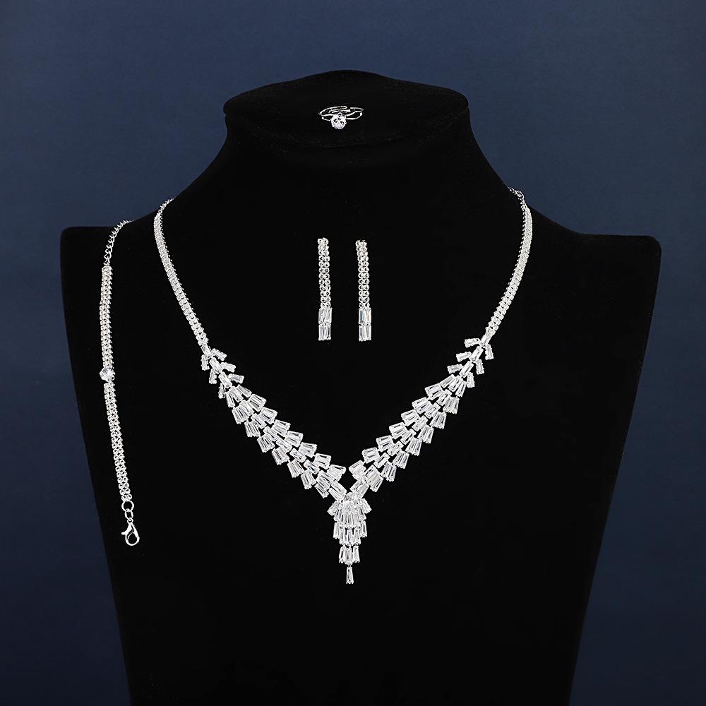 Super Fairy Zirconia Jewelry Set: Necklace, Silver Earrings, Bracelet & Ring - Simple Fashion