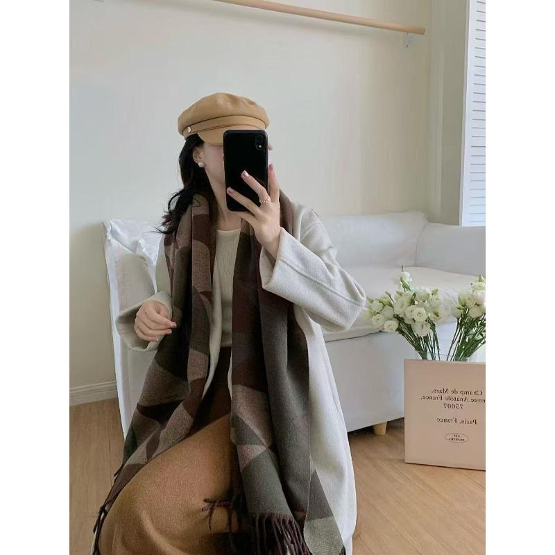 

Imitation Cashmere Winter New Fashion Plaid Scarf Women s Scarf European and American Medium Length Warm Air Conditioning Shawl 70*190cm