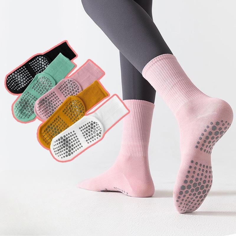 

Female Spring and Autumn Pilates Fitness Yoga Silicone Non Slip Solid Color Sports Tube Socks 1 pair світло-блакитного кольору