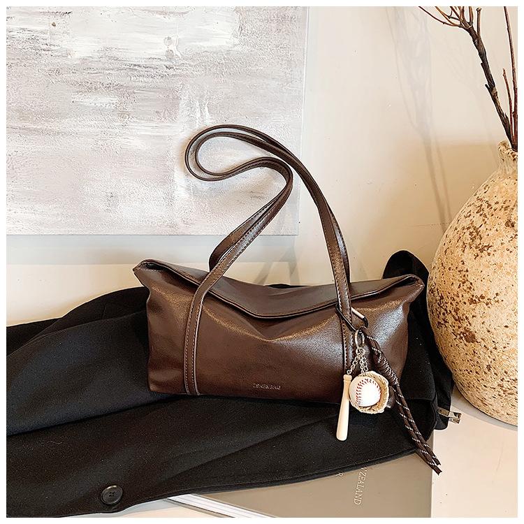 2025 simple retro texture large capacity commuter bag square student leisure tote bag portable shoulder messenger bag