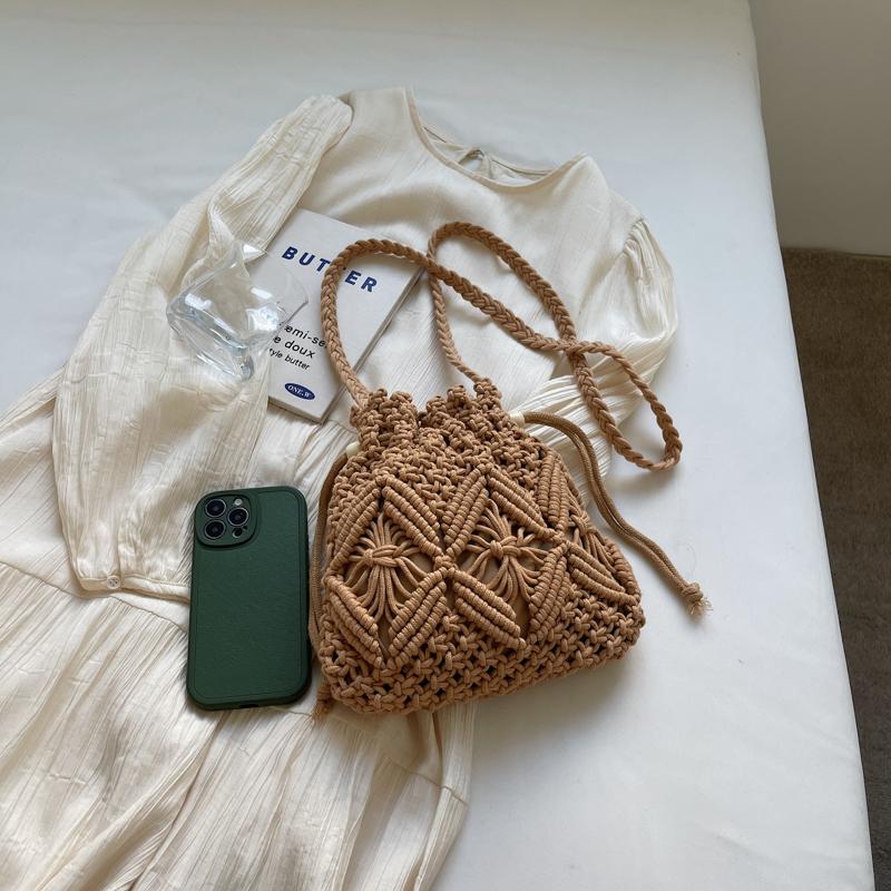 Crochet Bag Women's Bohemian Style Hollow Shoulder Bag Woven Small Bag
