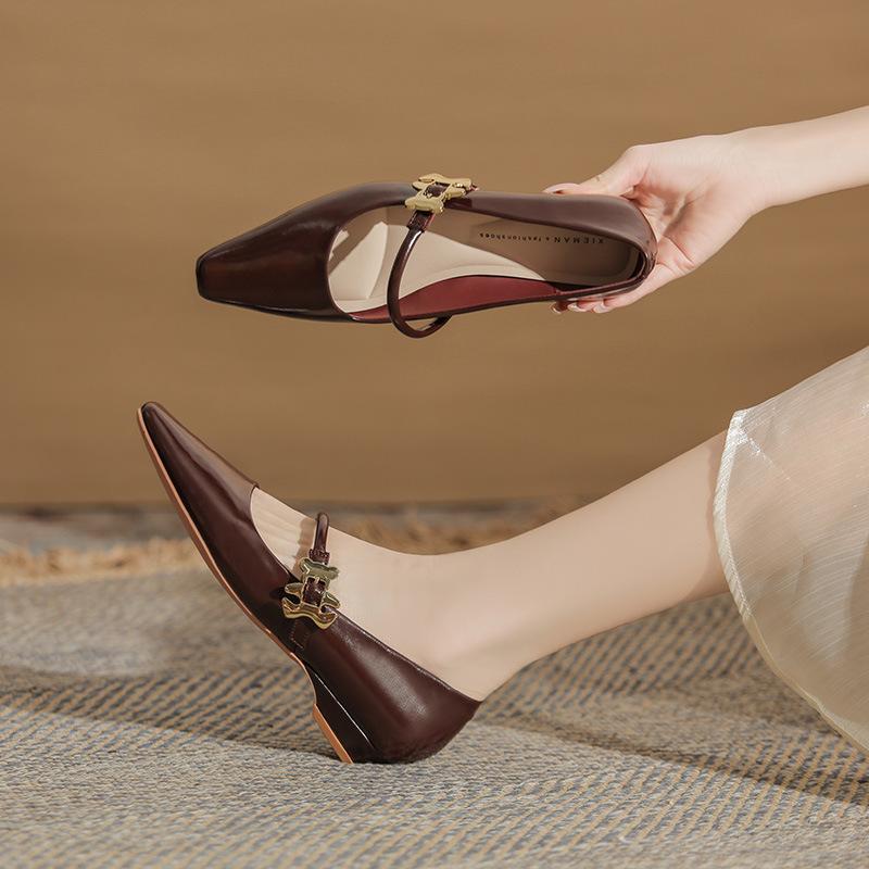 

Модные классические женские туфли на танкетке, с маленьким квадратным носком, удобные, универсальные, не утомляют ноги, новая плоская подошва, ремешок с одним словом, женские туфли 34