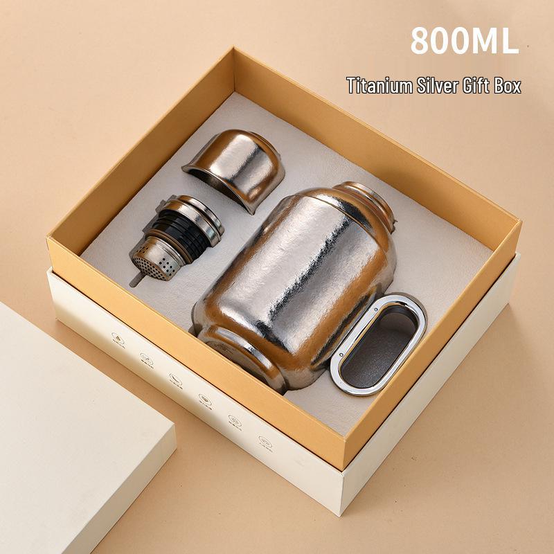 

800ML Pure Titanium Tea Pot with Magnetic Lid, Temperature Display, Insulation, Large Capacity - Perfect for Car or Gift Use 800ML