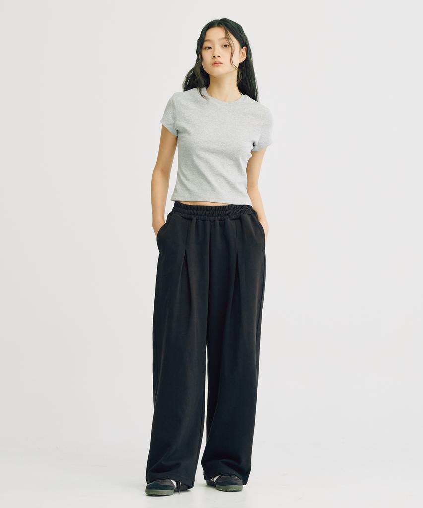 TAKEASY Essential Wide Sweatpants (Black)