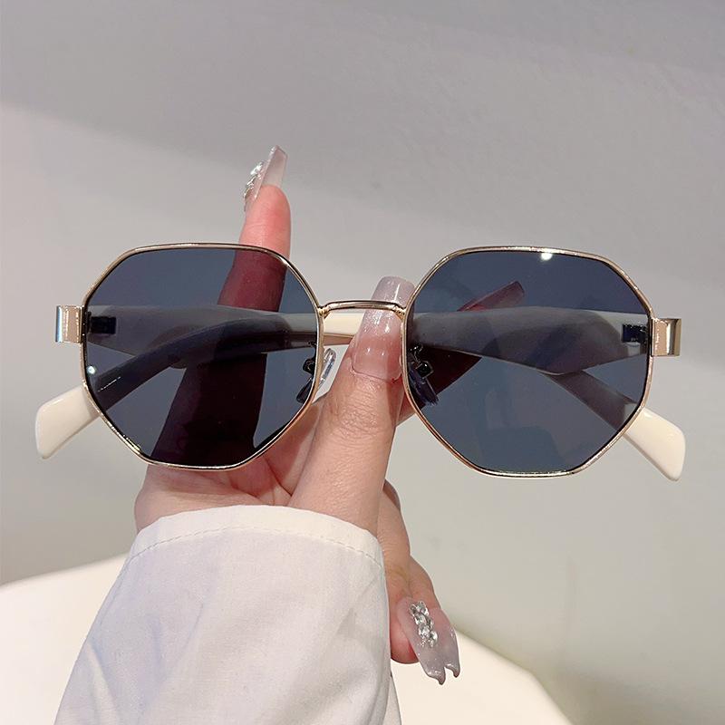 Y2K Polygon Sunglasses Women Men Vintage Steampunk Hip Hop Metal Shades UV400 Luxury Brand Designer