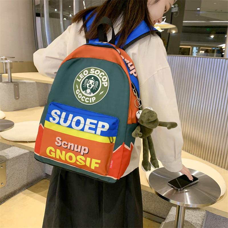 Urban Minimalist Oxford Fabric Backpack For Men And Women With Durable Construction For Daily Use