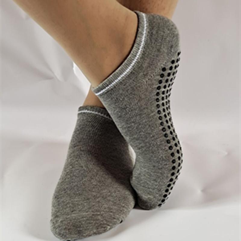 Professional Non-Slip Indoor Trampoline Socks - Cotton, Breathable for Yoga & Early Education