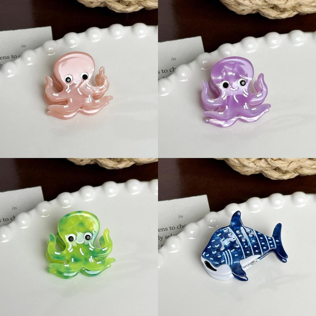 Trendy Mini Hair Clips With Charming Ocean Animal Patterns Ideal For Casual Outfits
