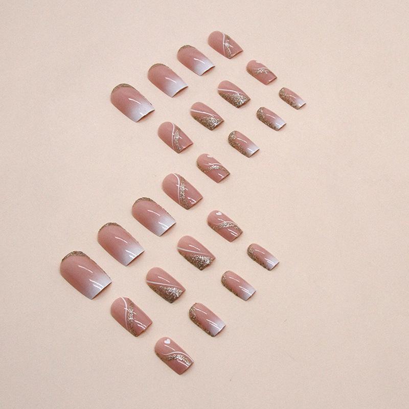 Medium-Length Gradient Heart Nail Art Tips - Flashy Style False Nails