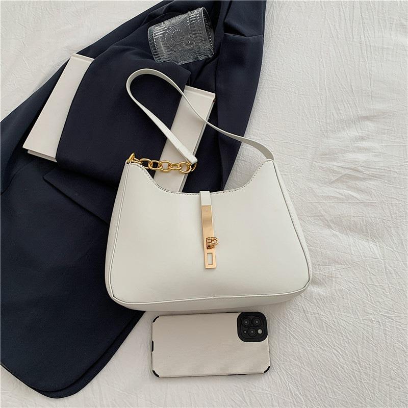 Today's popular niche design small bags women's spring new trendy messenger bags fashionable shoulder bags underarm bags