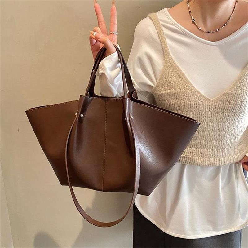 Shoulder Underarm Dumpling Bag Wings Tote Bag For Women Designer Handbag Brand French Retro New Handbags And Purses Tote Bag
