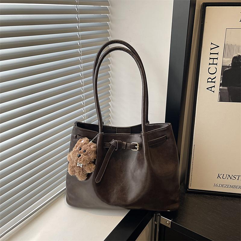 

New casual commuter tote bag women s trend large capacity light luxury Korean portable shoulder armpit bag without pendant