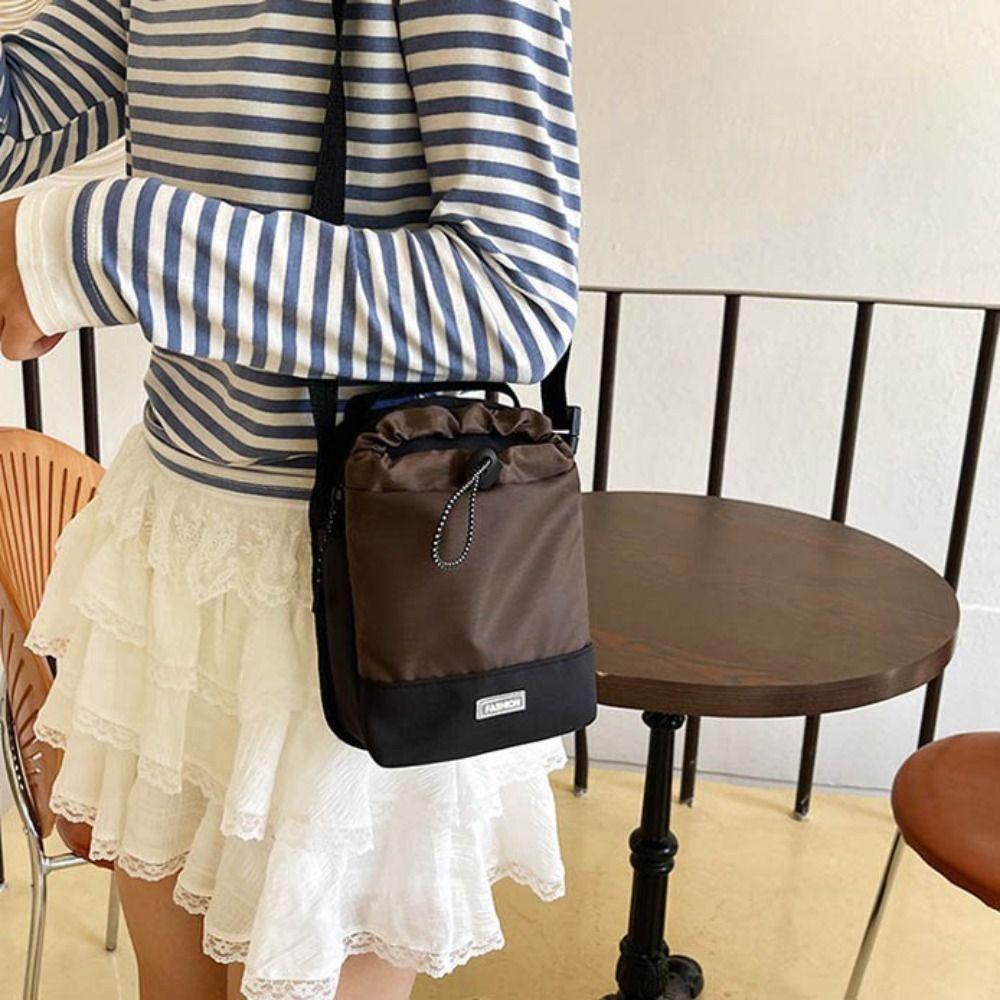 Nylon Phone Bag Lightweight Women Crossbody Bag Leisure Drawstring Shoulder Bag  Daily
