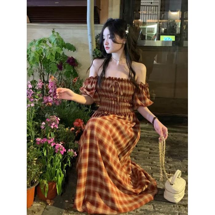 

Французское Ретро Платье в Клетку Женское Летнее Чувство Дизайна для Полных Два Варианта Носки Платье с Открытыми Плечами S красный