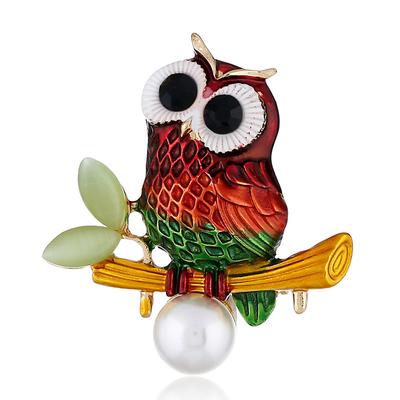 Broche Hibou Cartoon en Alliage Émail Goutte d'Huile Élégante et Simple Épinglette Vêtements Femme Accessoires