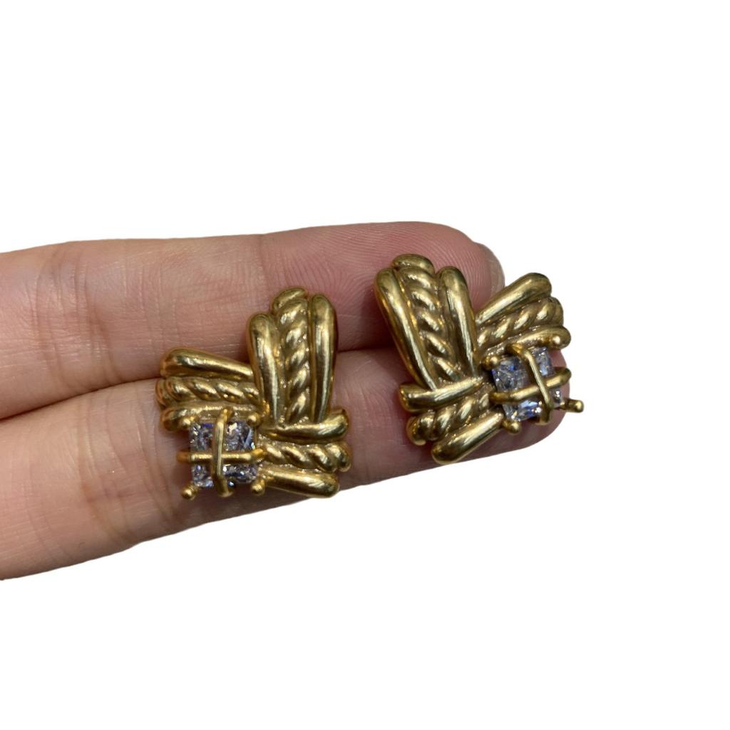 Fashion Russian Russian Gold Woven Texture Stud Earrings, Inlaid With Zircon Design Temperament Retro Stud Earrings