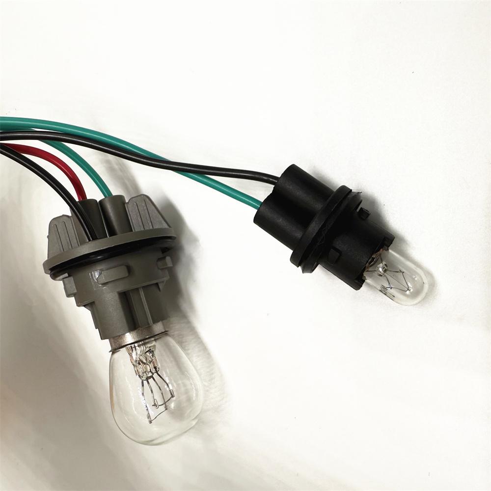 

Патрон и провод держателя лампы заднего фонаря 92480-C6000 Подходит для Kia Sorento 2016-2018