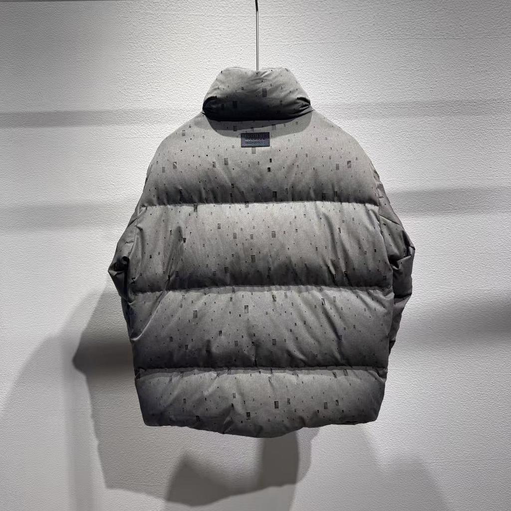 2025 Men's Trendy Laser-Cut Versatile Winter Down Jacket