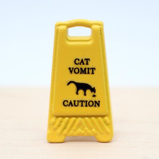 5Pcs Mini Caution Wet Floor Sign Single-side Realistic Miniature Dog Cat Vomit Caution Sign Small Warning Sign Desk Toy