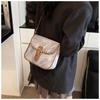 Spring New Women's Bag Shoulder Messenger Bag Fashion Urban Trend Simple Small Square Bag Retro Temperament