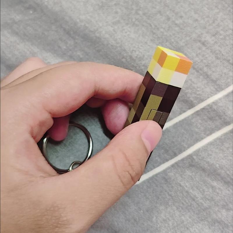 Minecraft Herní Téma Okolní Pochodeň LED Světlo USB Dobíjecí Mini Svítilna Klíčenka Přívěsek na Batoh Dětské Dárky