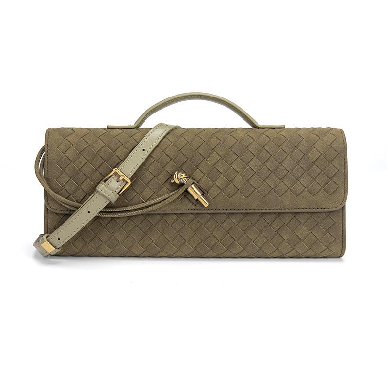 Trendy Spring And Summer Woven Soft Leather Dinner Bag Medieval Baguette Bag Organ Bag Horizontal Portable Messenger Bag