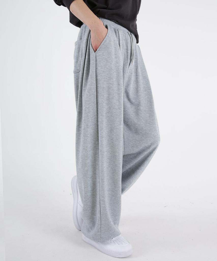 UMM Four-Tuck Terry Training Pants With Drawstring Hem 3 Colors