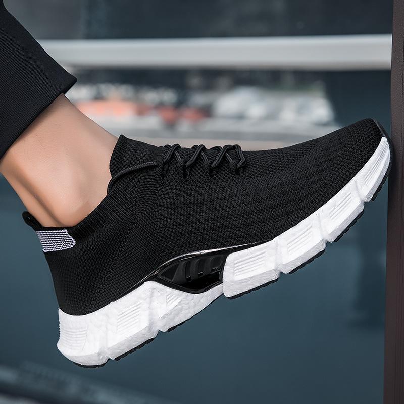 2024 sports shoes men's breathable flying woven trendy shoes women's versatile fashion and lightweight couple casual running shoes spot