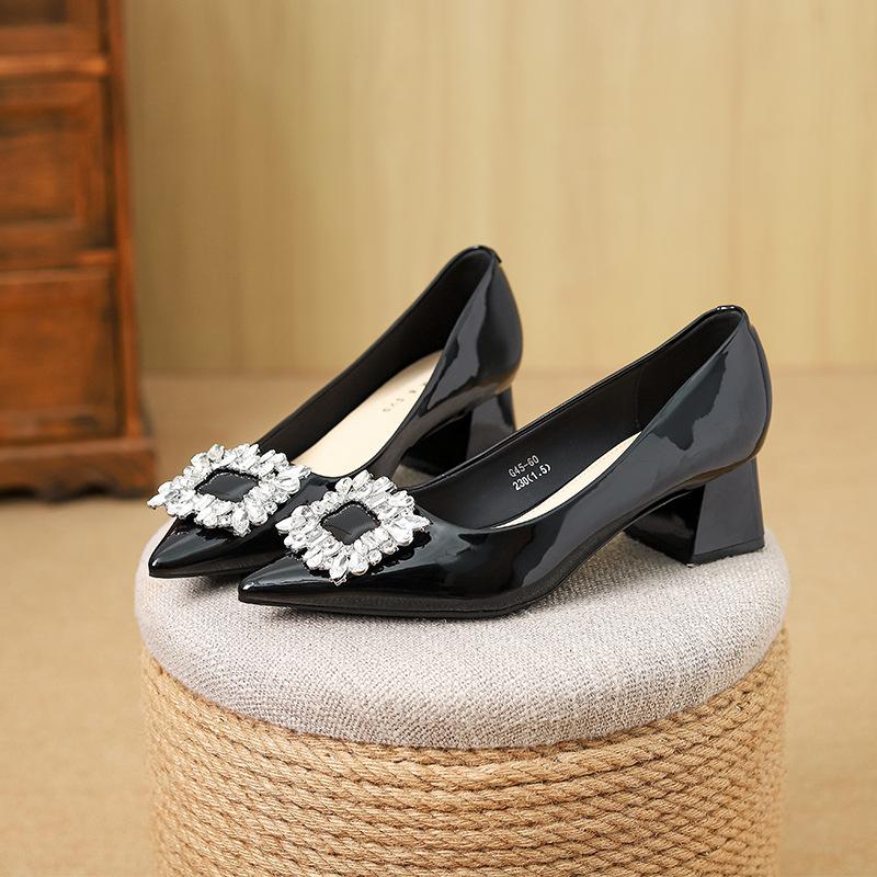 Women s Elegant Black Mid Block Heels Pumps with Crystal Rhinestone Pointed Toe Dress Shoes 35 чёрный