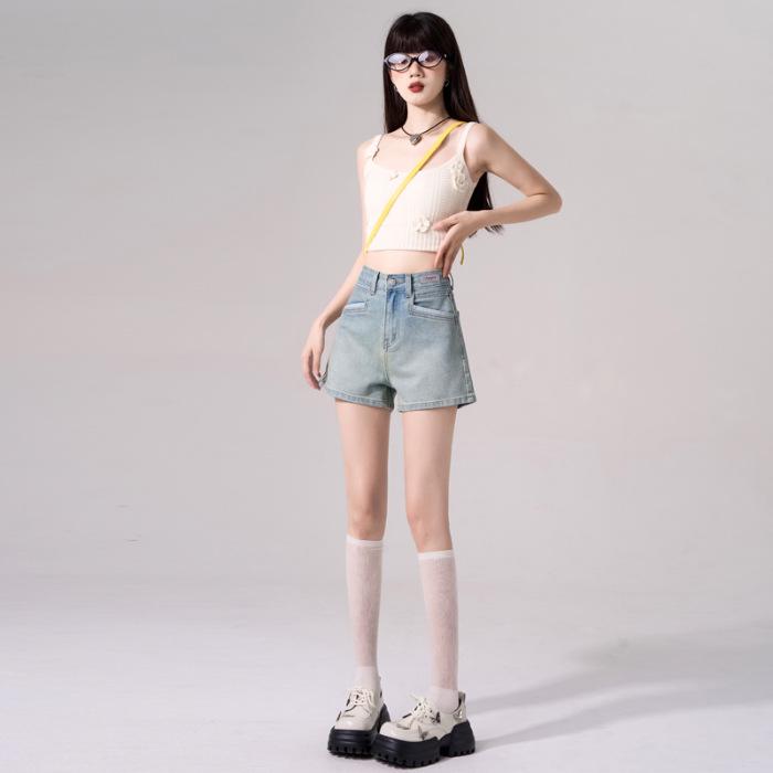 

Women s American Style Light Wash High Waist Denim Shorts - Summer 2024 A-Line, Slimming, Loose Fit. Extra Large