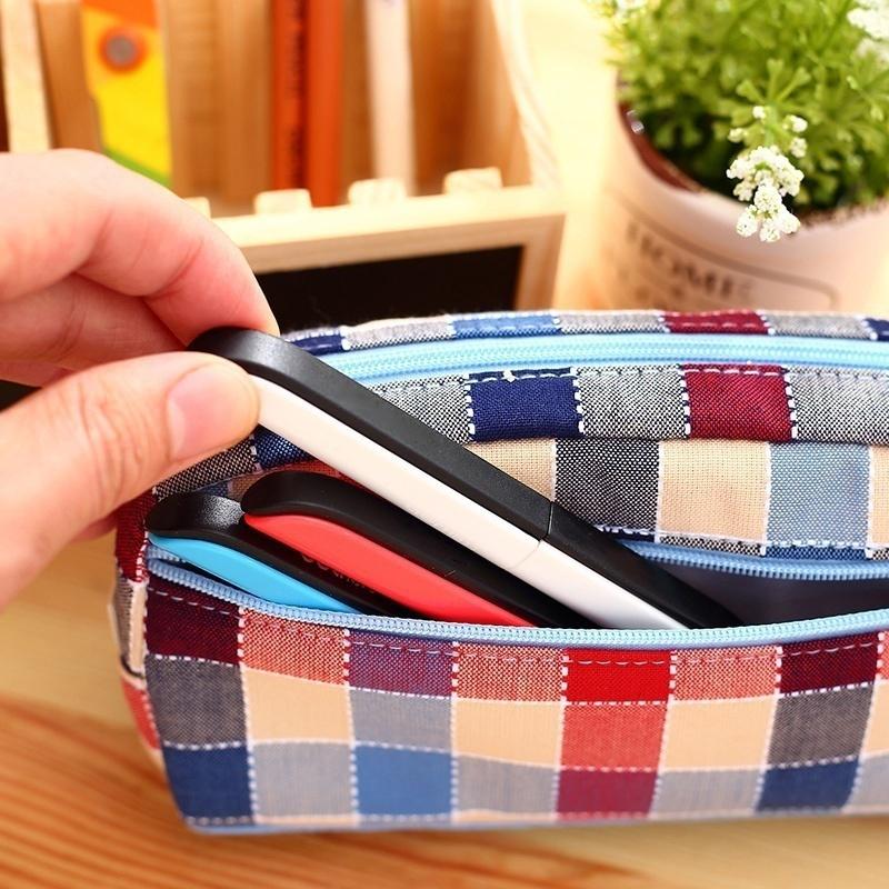 1Pcs Portable Handmade Students Paper Cut Scissors Creative Folding Safety Scissors (Color Random)