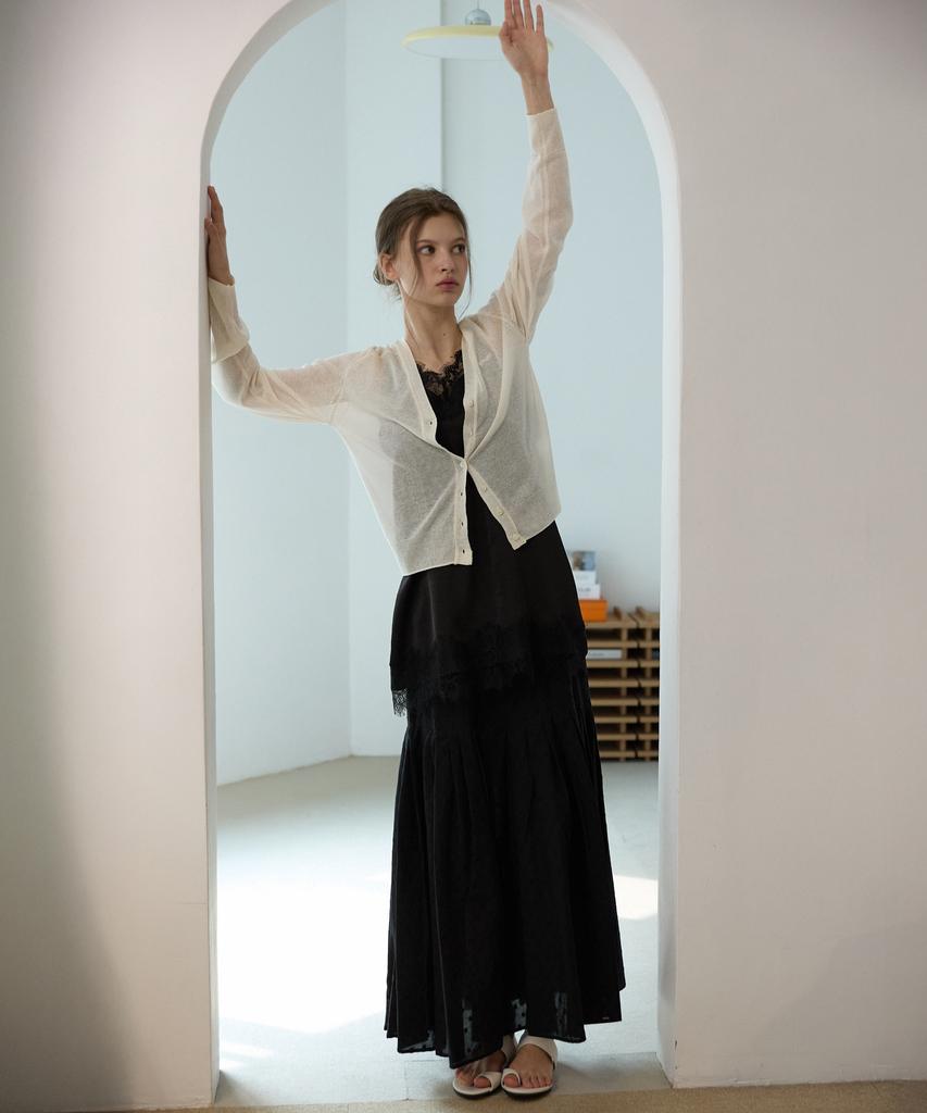 Opeundoeoseutyudio Embroidery Flare Skirt Black