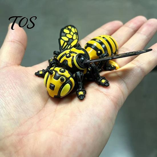 Gift for Gadget Lovers Articulated Bee Statue, 3D Printed Movable Joints Insect Figurine Car Animal Figure Dashboard And Desk Decor, Lightweight