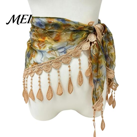 Elegant Tassel Fringe Wrap Women Triangular Shawl Scarf with Tassel, Hollow Lace Retro Oil Outdoor Photography Prop Painting Print, Breathable Fashion