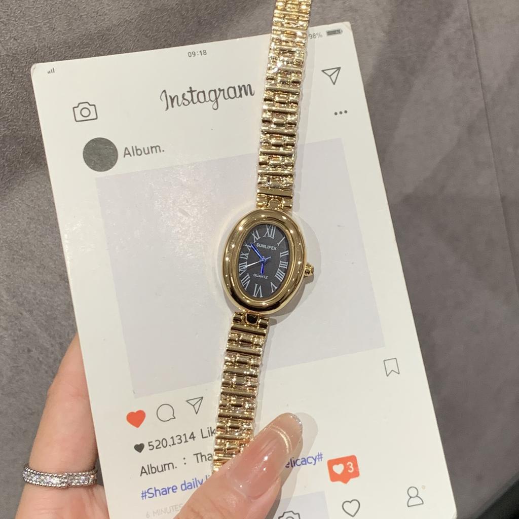 Bathtub Bracelet Exquisite Watch Women'S Temperament Fashion High Sense Personality Niche Design Quartz Watch