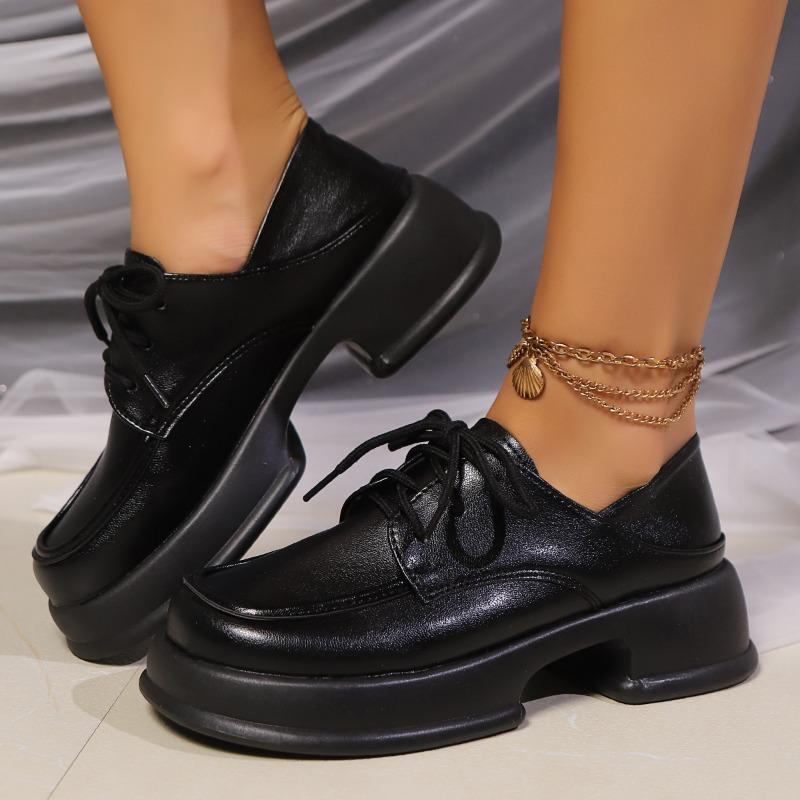 

2026 Spring and Autumn New Retro Casual Women s British Style Thick Soled Loafers Fashionable Versatile Comfortable Fit Shoes 35