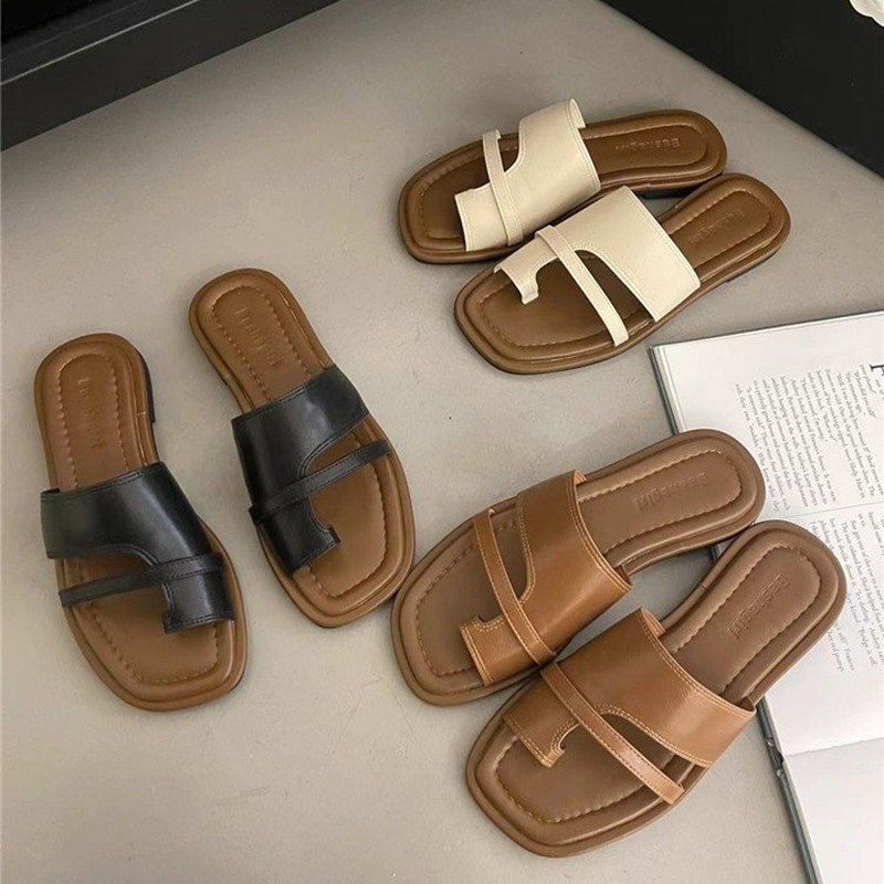 Design Sense Niche Flat Roman Shoes Cool Slippers Women's Shoes Summer Wear Beach Shoes Toe Slippers Women's