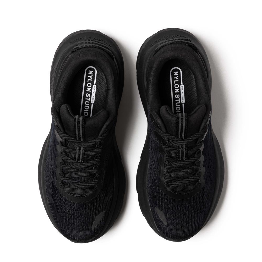 Nylonstudio Easy Flow Triple Black Running Shoes