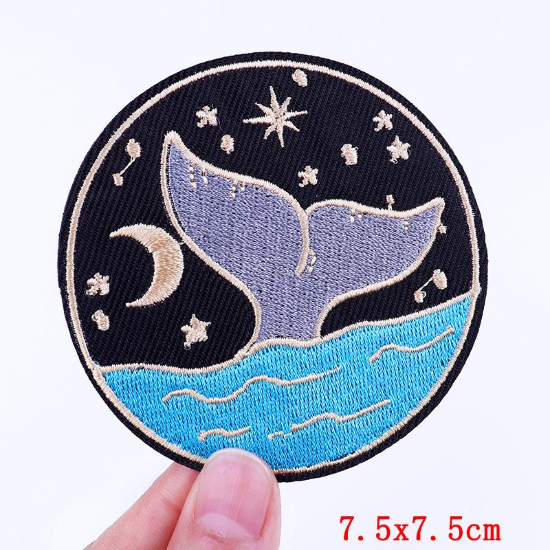 Cartoon Patch Sun Moon Embroidered Patches DIY Iron On Patches For Clothing Jackets Jenas Backpack Sew Embroidery Badges Sticker