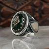 New Inlaid Emerald Mens Luxury Ring Retro Domineering Personality Jewelry for Banquet Party Gifts