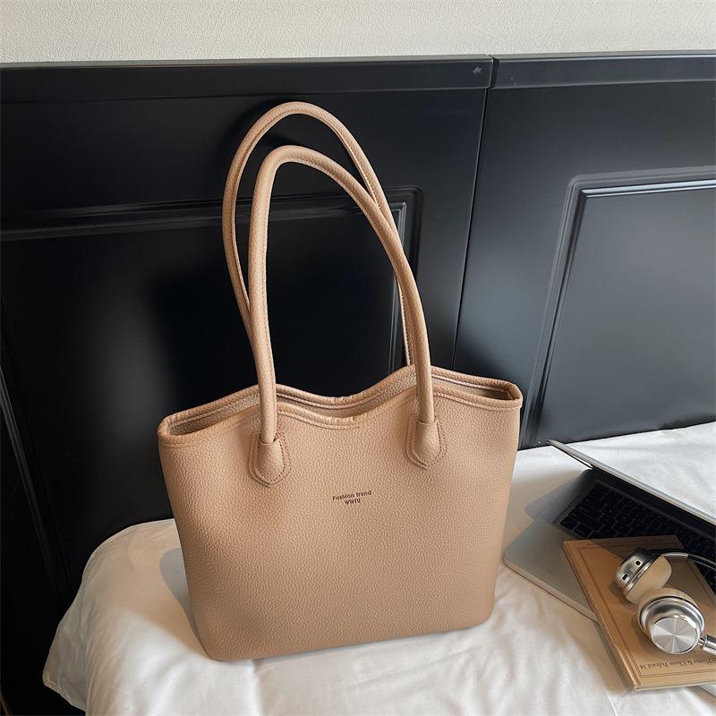 Bag Women's Large-capacity New Summer Versatile Simple Shoulder Bag Leisure Work Commuter Tote Bag