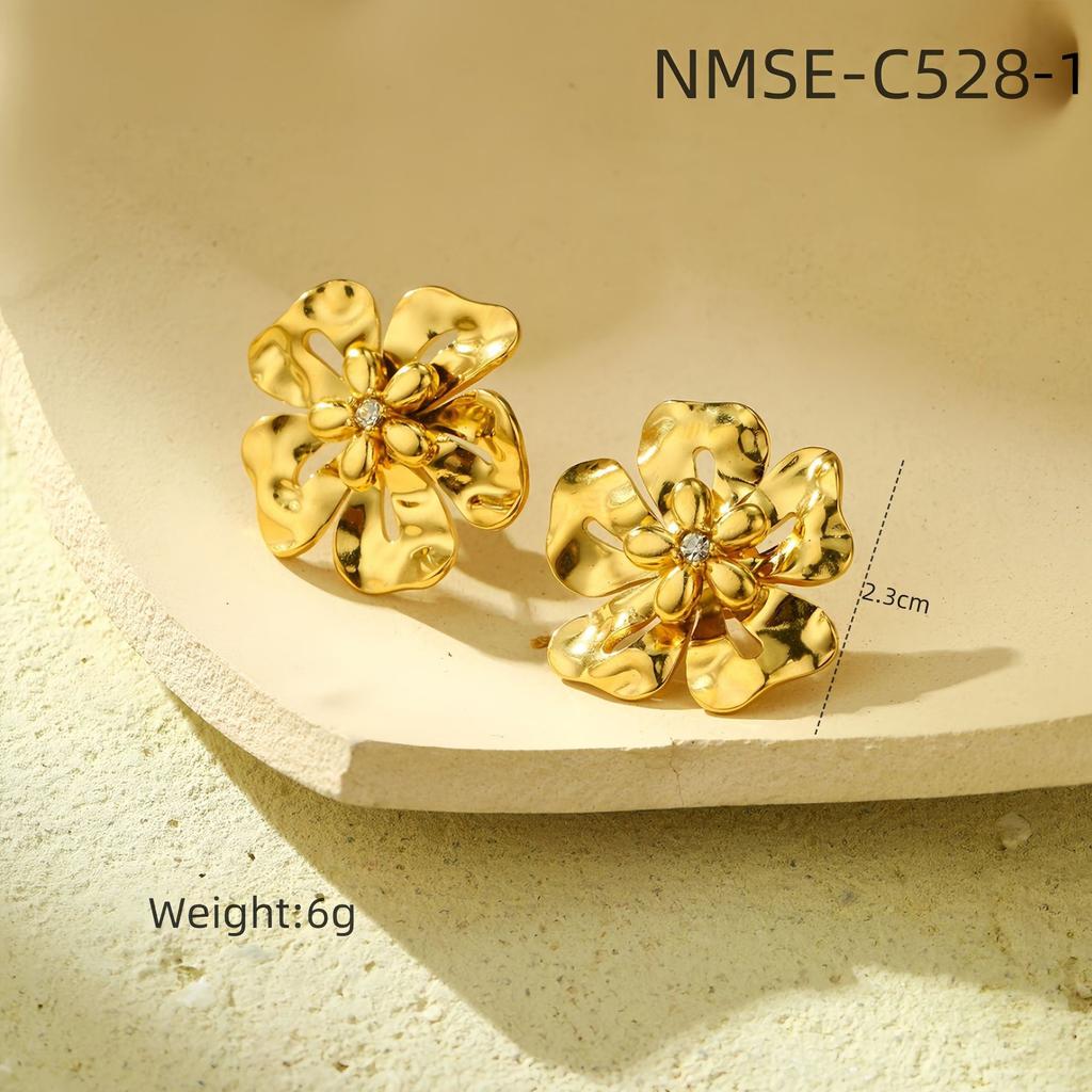 GEMCHIC Women's Geometric Flower Pearl Stud Earrings Gold Plated Stainless Steel Fashion Jewelry