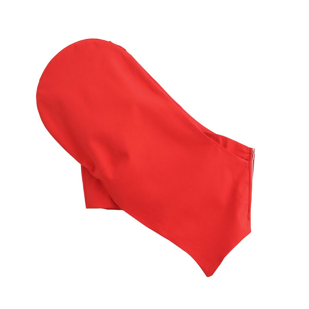 

Весна 2025 Женский асимметричный топ с открытыми плечами в форме сердца Large красный