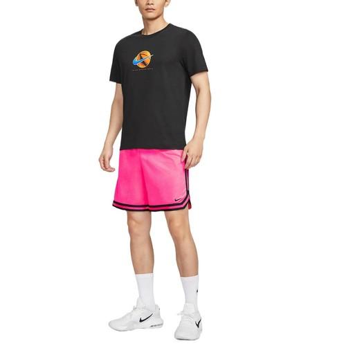 Nike Comfortable, Versatile Men's Short-Sleeve T-Shirt in Black