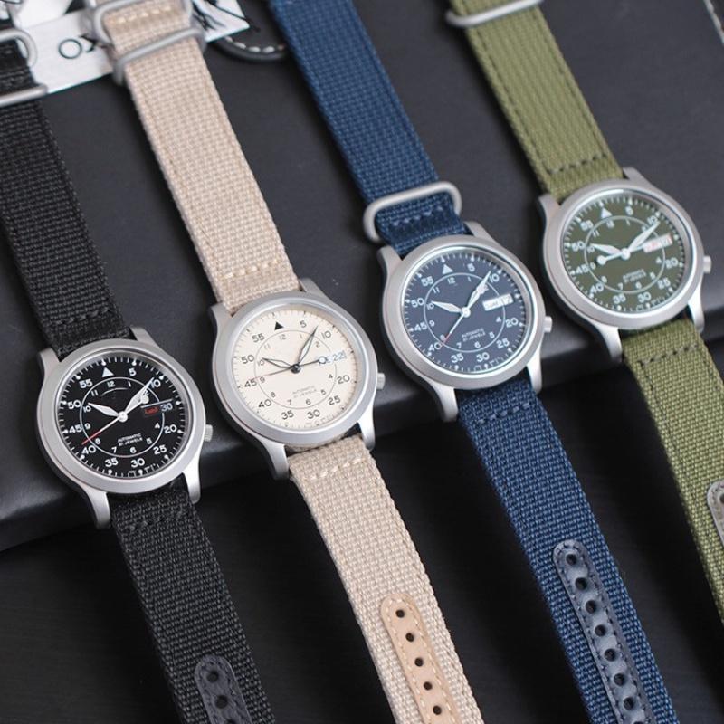 

Eco-Drive Кварцевые часы унисексНервная сталь с нейлоновым ремешкомПолевые часыЗеленые